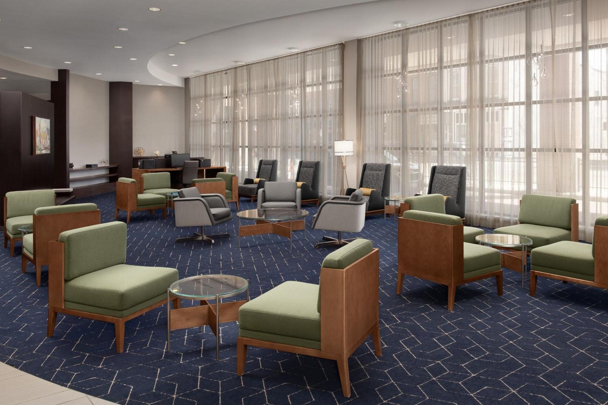 Courtyard By Marriott Syracuse Downtown At Armory Square Hotell Exteriör bild