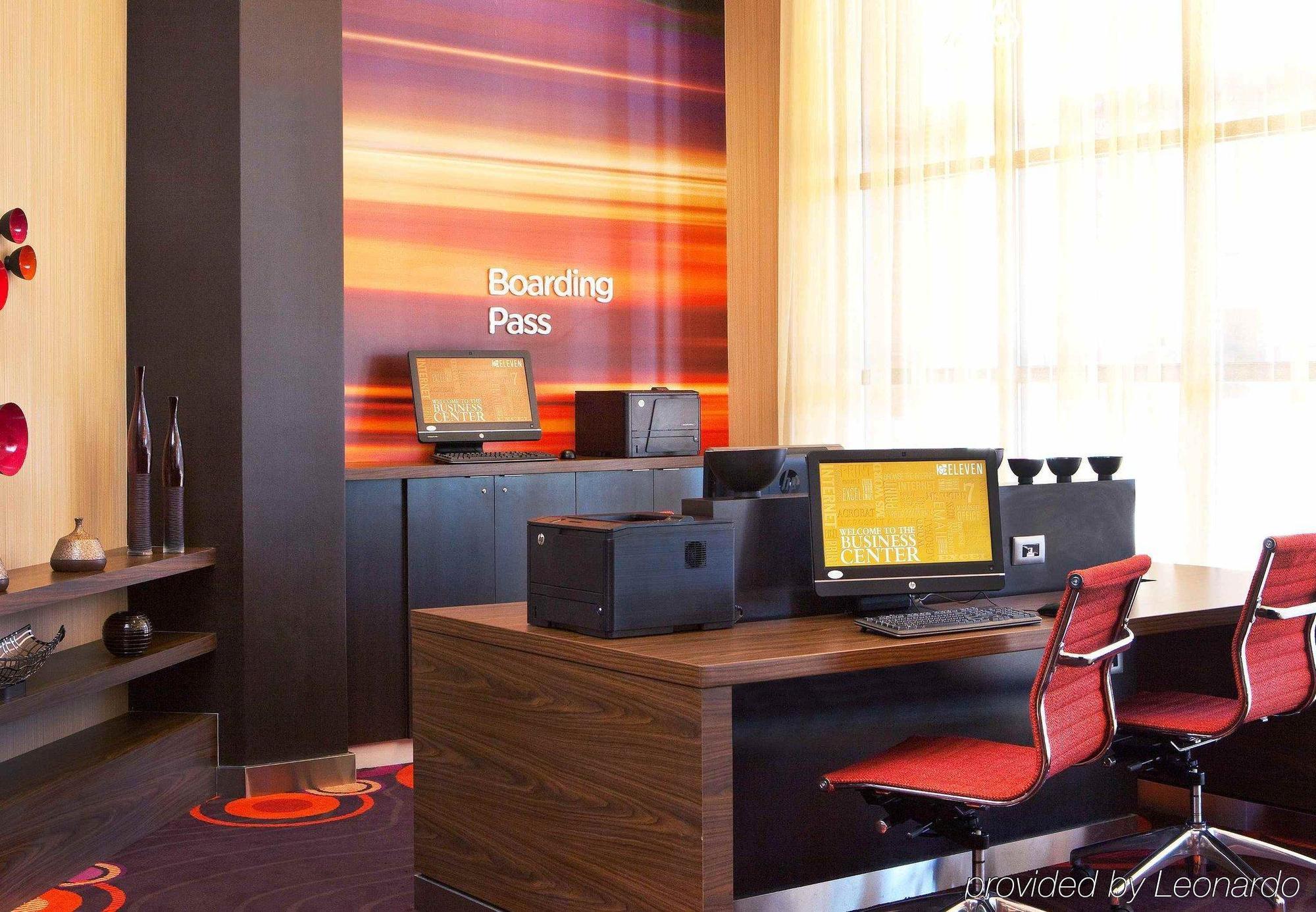 Courtyard By Marriott Syracuse Downtown At Armory Square Hotell Exteriör bild